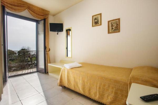 Oz House Bed & Breakfast Scalea Exterior photo